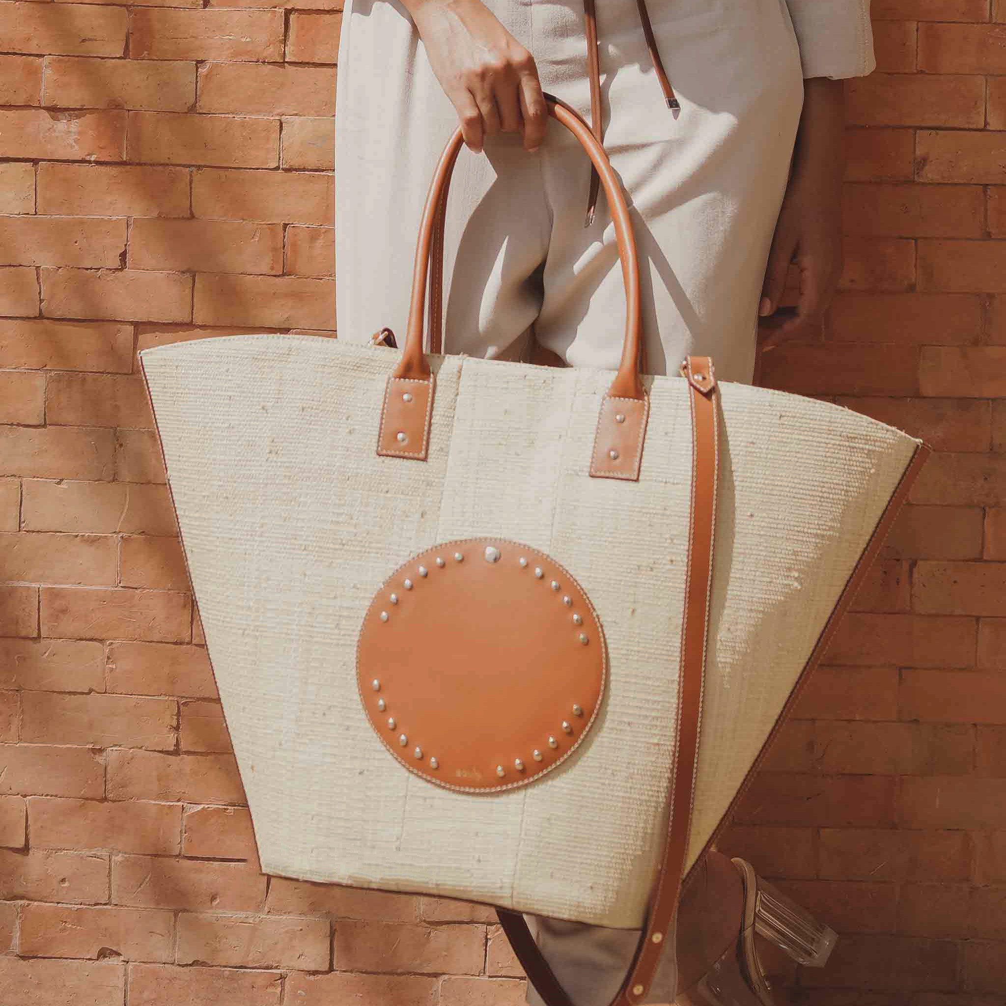 LAMIA - Raffia Basket Bag | Tan
